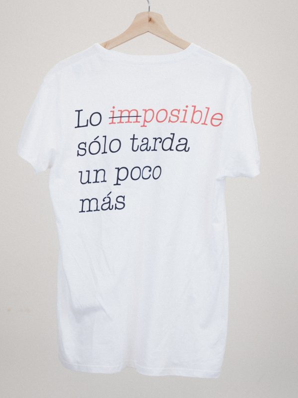 CAMISETA LO IMPOSIBLE